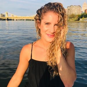 Meet your Posher, Jodi